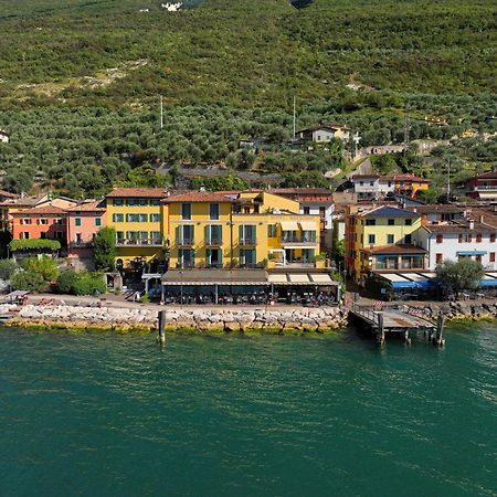 Lake Front Hotel Brenzone Ngoại thất bức ảnh